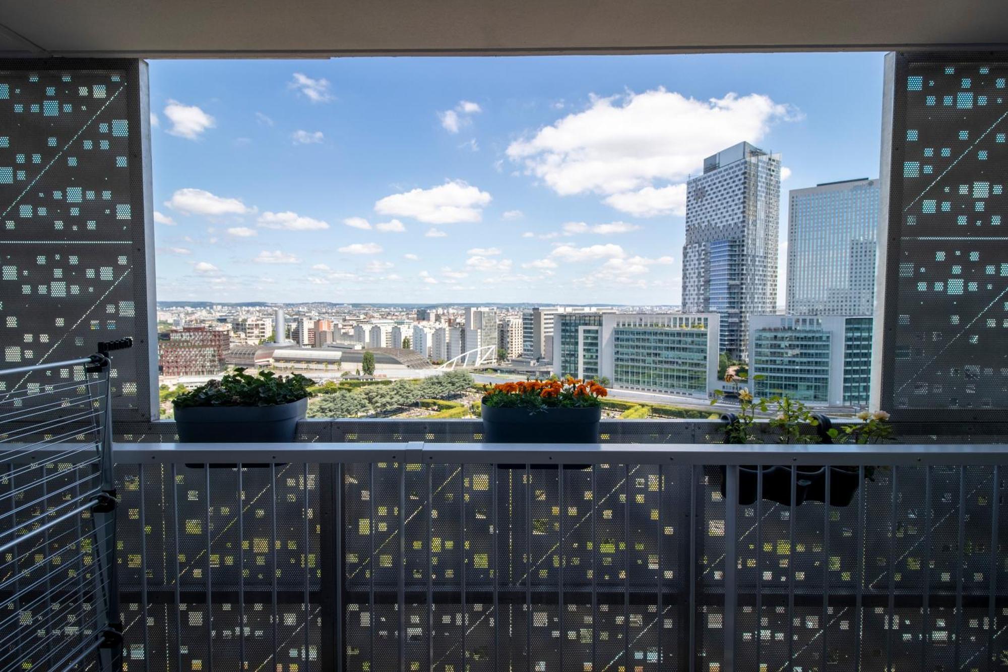 Luxury 2 Rooms Apartment With Balcony Puteaux Extérieur photo